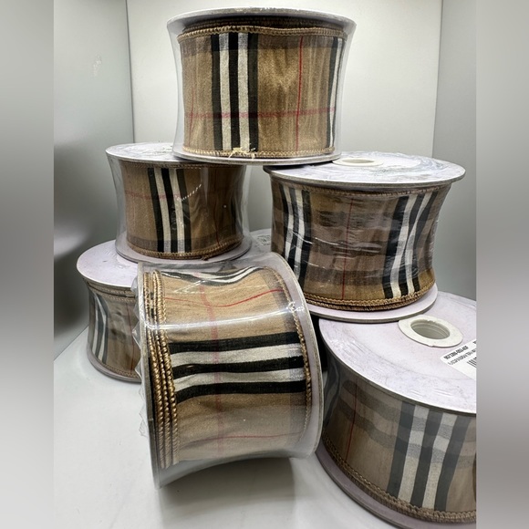 NWT Dupioni Brown Tartan Plaid Silk 2.5” Wired Ribbon - Picture 5 of 5